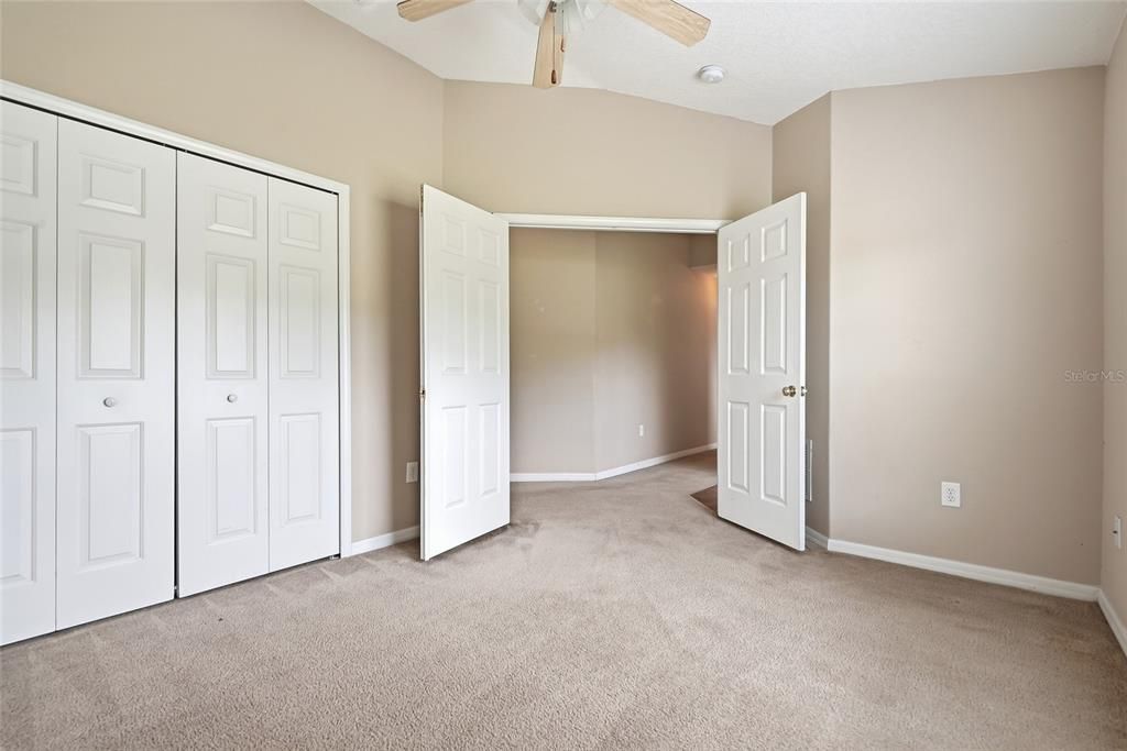 For Sale: $327,000 (3 beds, 2 baths, 1500 Square Feet)