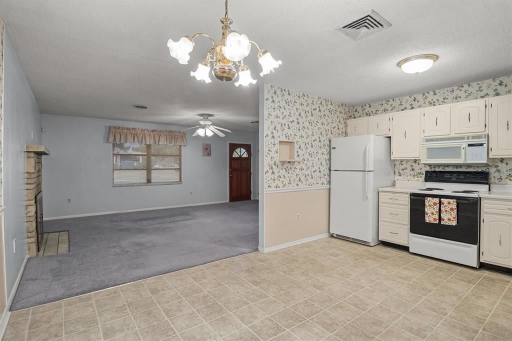 En Venta: $219,900 (2 camas, 2 baños, 1314 Pies cuadrados)