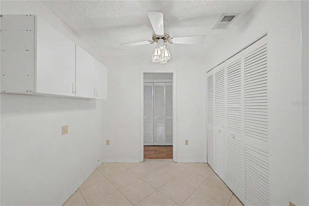 For Sale: $280,000 (2 beds, 2 baths, 1674 Square Feet)