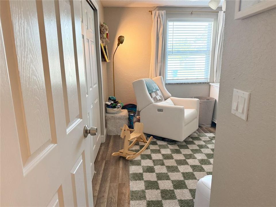 For Sale: $235,000 (2 beds, 2 baths, 1025 Square Feet)