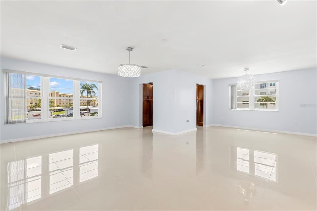 В аренду: $1,790 (2 спален, 2 ванн, 1245 Квадратных фут)