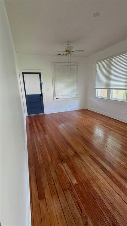 En Renta: $1,900 (3 camas, 1 baños, 1424 Pies cuadrados)
