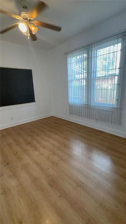 En Renta: $1,900 (3 camas, 1 baños, 1424 Pies cuadrados)