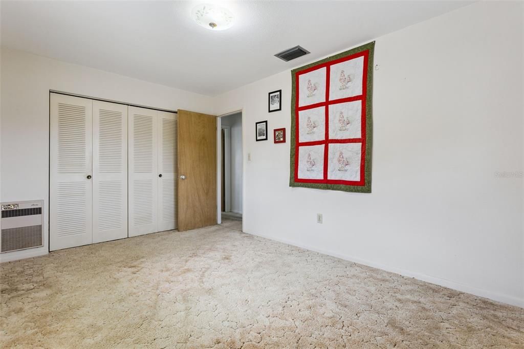 En Venta: $250,000 (2 camas, 2 baños, 1080 Pies cuadrados)