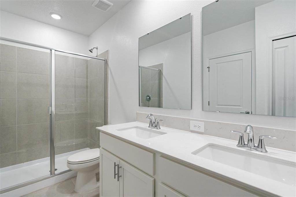 For Rent: $2,500 (3 beds, 2 baths, 1713 Square Feet)
