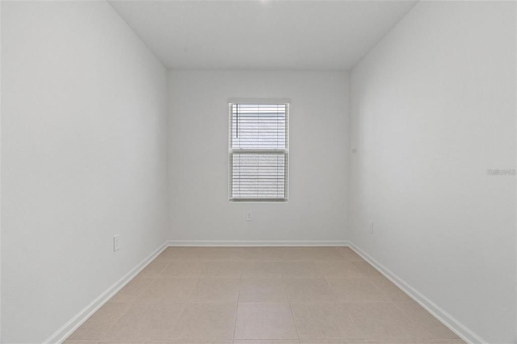 For Rent: $2,500 (3 beds, 2 baths, 1713 Square Feet)