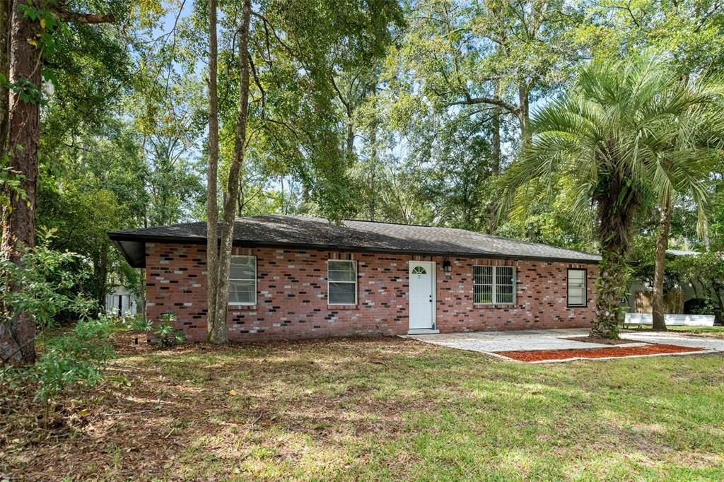 For Sale: $295,900 (3 beds, 2 baths, 1430 Square Feet)