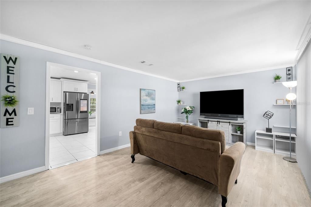 For Sale: $295,900 (3 beds, 2 baths, 1430 Square Feet)