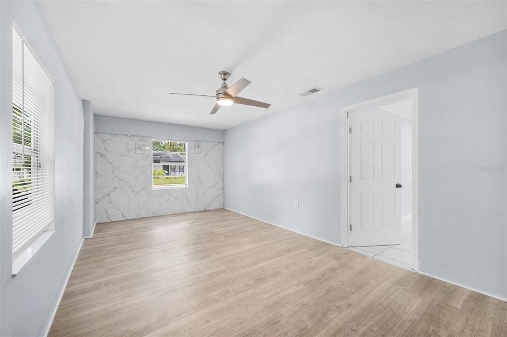 For Sale: $295,900 (3 beds, 2 baths, 1430 Square Feet)