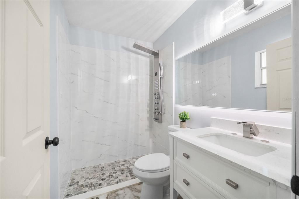 For Sale: $295,900 (3 beds, 2 baths, 1430 Square Feet)