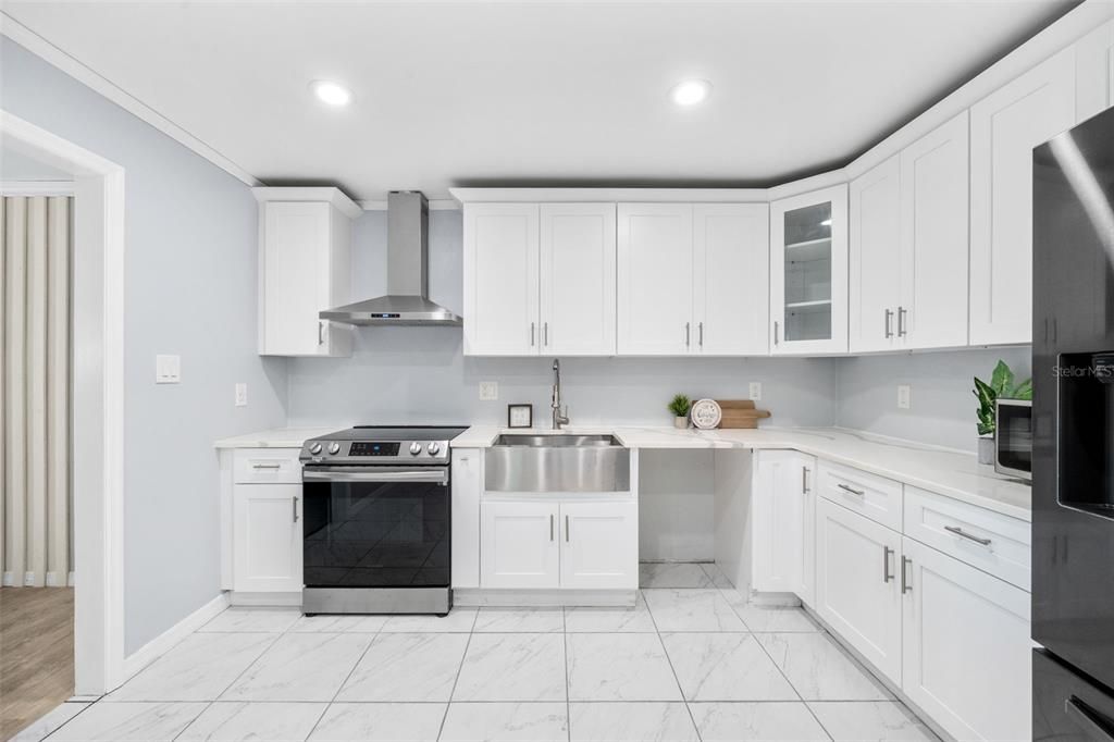 For Sale: $295,900 (3 beds, 2 baths, 1430 Square Feet)