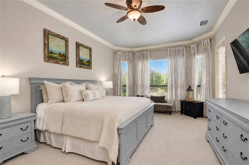 For Sale: $935,000 (4 beds, 3 baths, 3314 Square Feet)