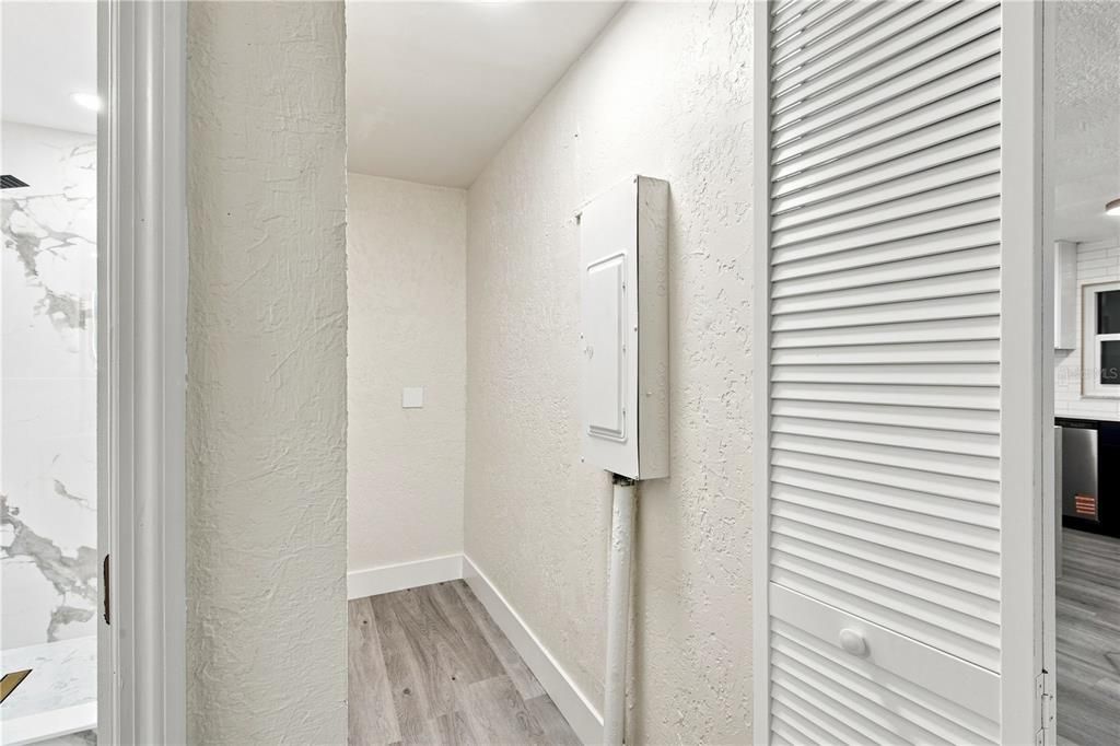 For Sale: $247,900 (3 beds, 2 baths, 1104 Square Feet)