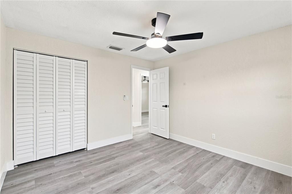 For Sale: $247,900 (3 beds, 2 baths, 1104 Square Feet)