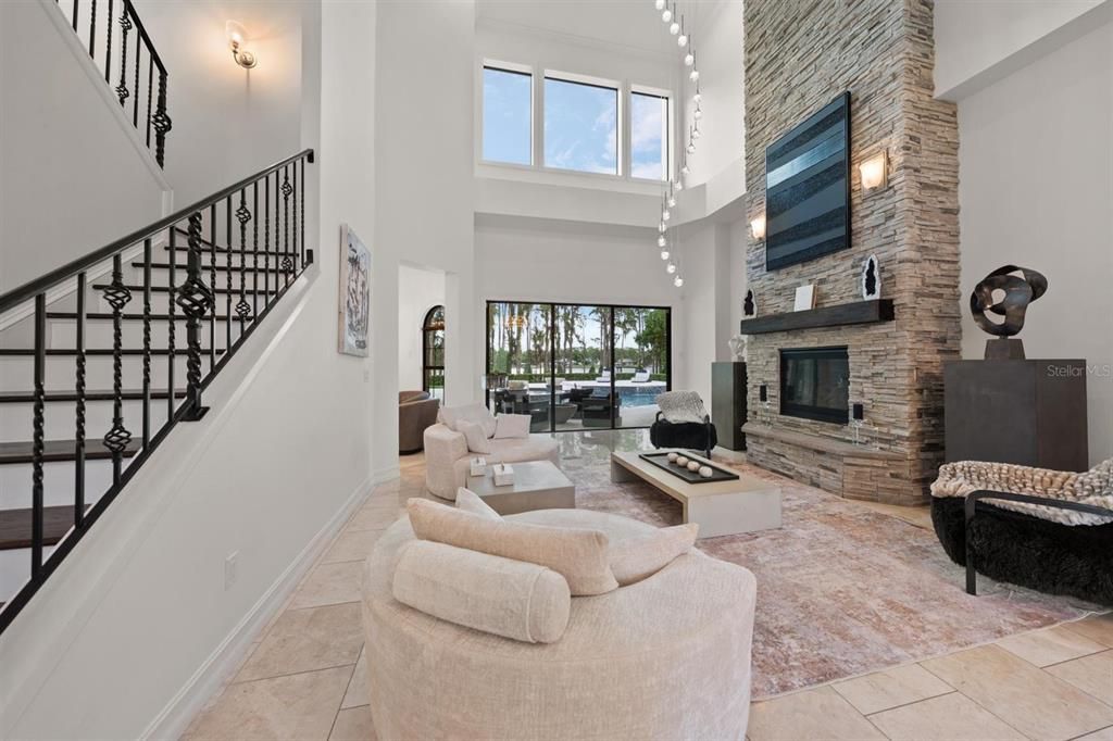 En Venta: $2,995,000 (5 camas, 5 baños, 4286 Pies cuadrados)
