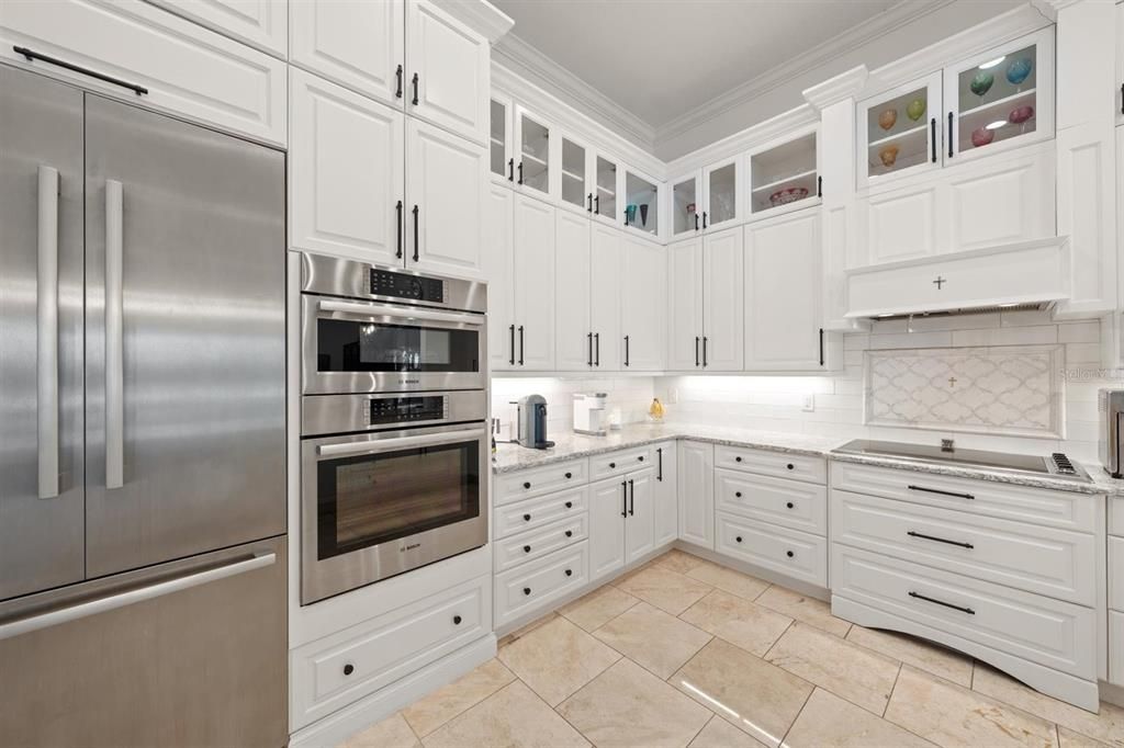 En Venta: $2,995,000 (5 camas, 5 baños, 4286 Pies cuadrados)