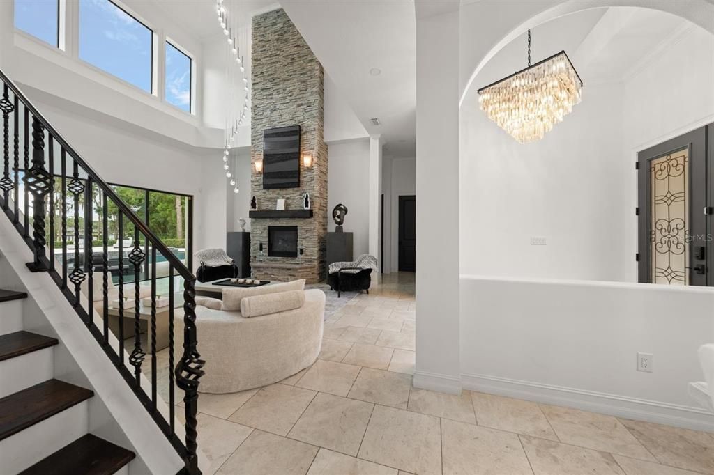 En Venta: $2,995,000 (5 camas, 5 baños, 4286 Pies cuadrados)