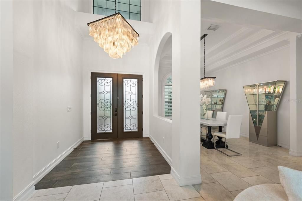 En Venta: $2,995,000 (5 camas, 5 baños, 4286 Pies cuadrados)