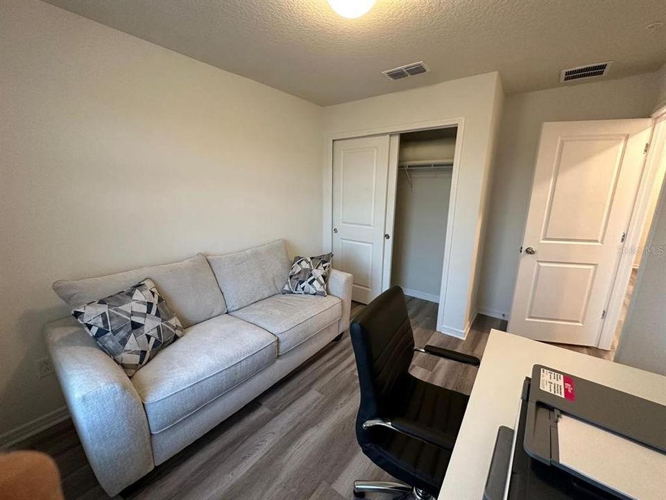 En Renta: $3,700 (4 camas, 3 baños, 1809 Pies cuadrados)