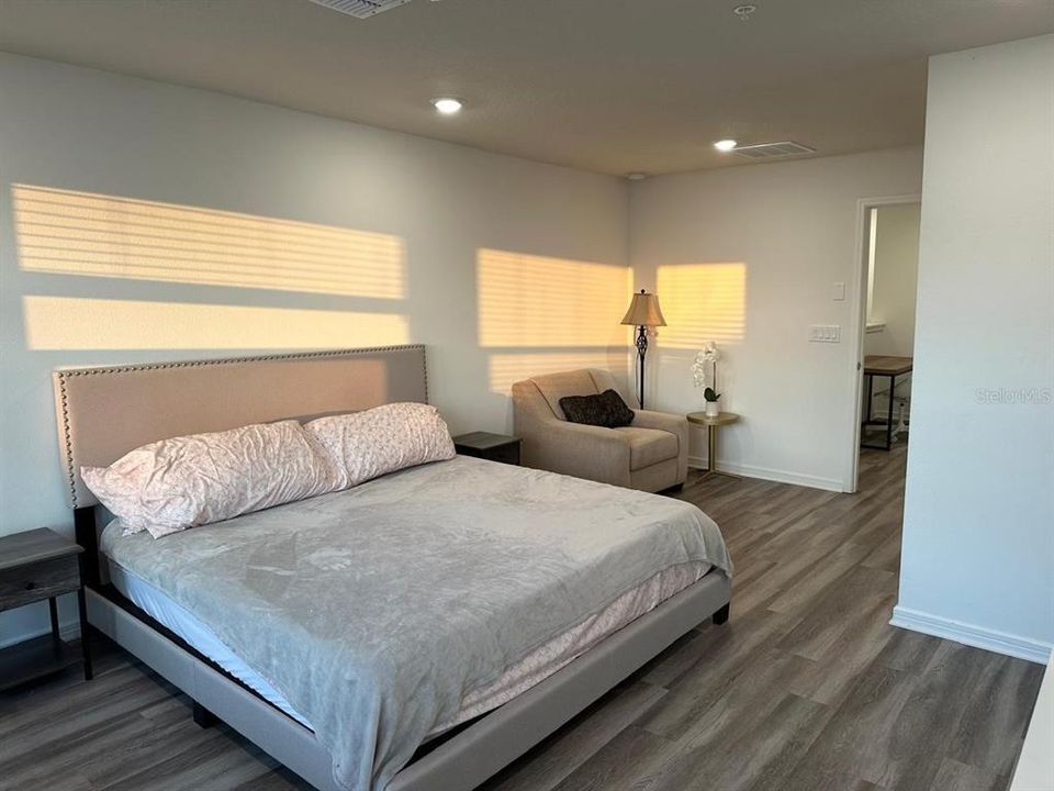En Renta: $3,700 (4 camas, 3 baños, 1809 Pies cuadrados)