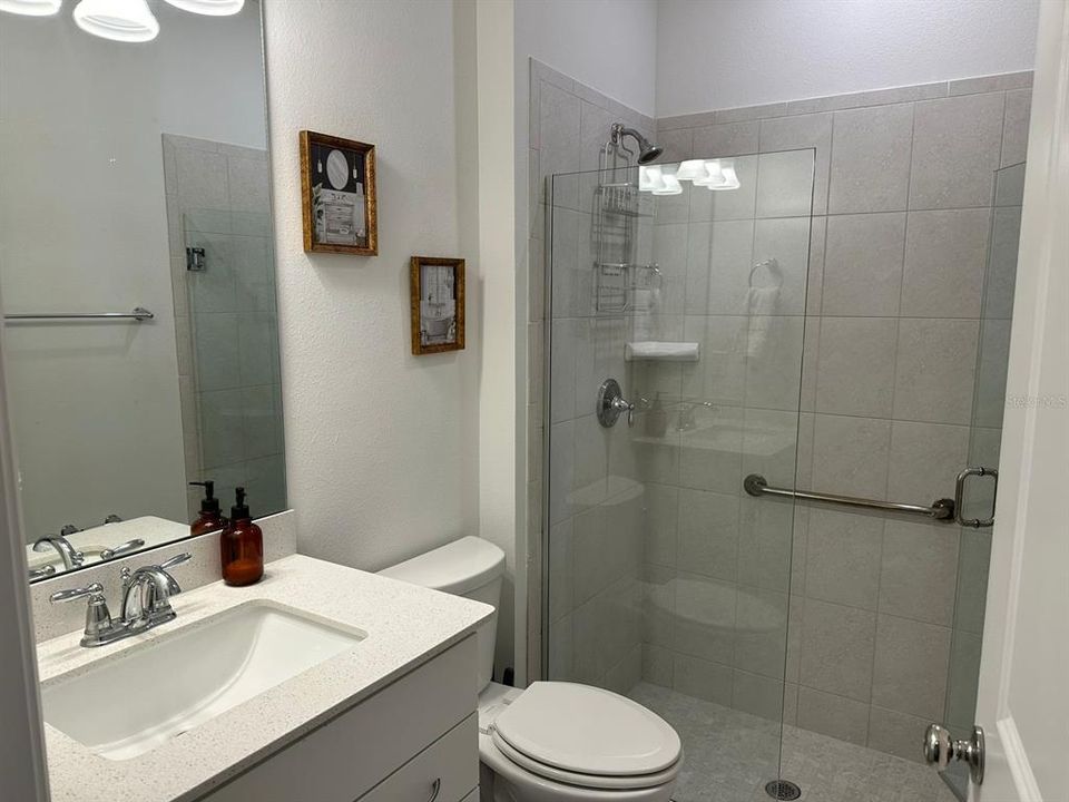 En Renta: $3,700 (4 camas, 3 baños, 1809 Pies cuadrados)