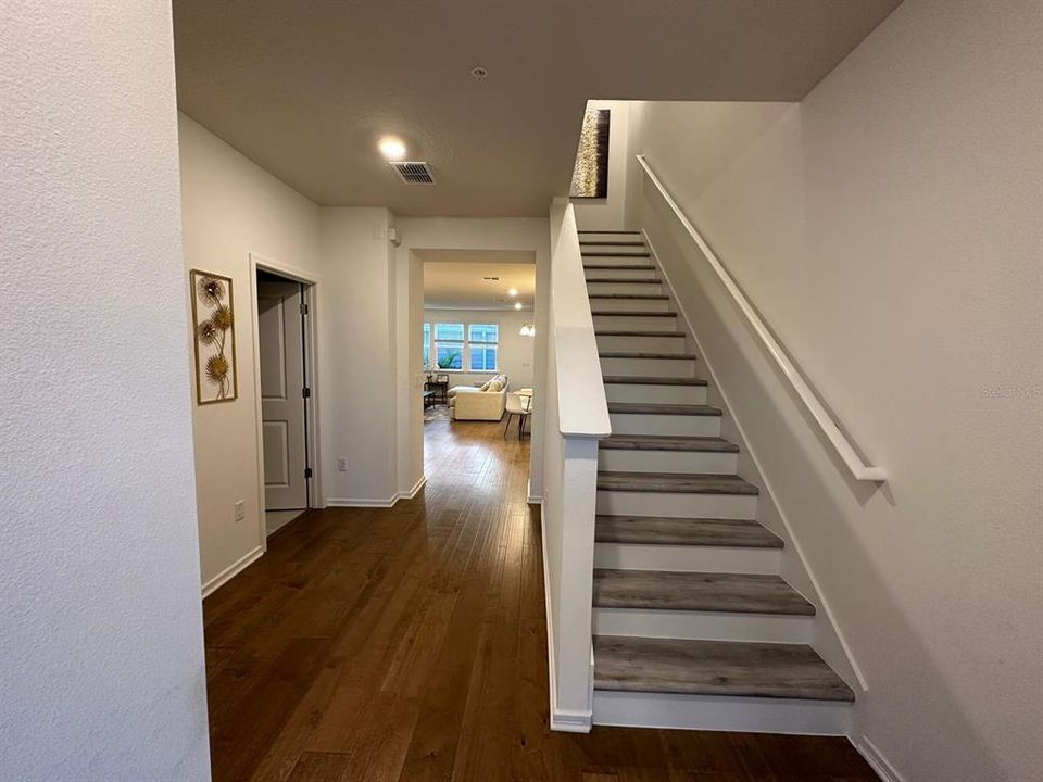 En Renta: $3,700 (4 camas, 3 baños, 1809 Pies cuadrados)
