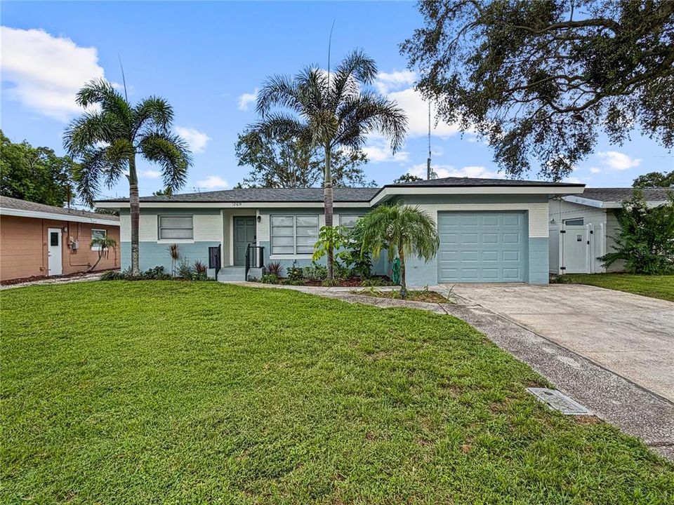 En Venta: $389,900 (2 camas, 2 baños, 1154 Pies cuadrados)