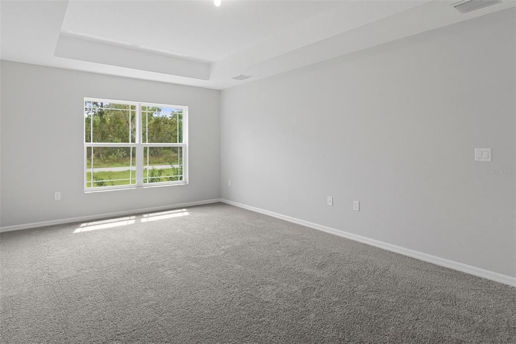 For Sale: $369,900 (3 beds, 2 baths, 1965 Square Feet)