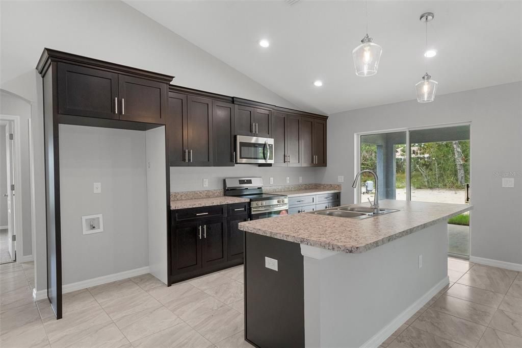 For Sale: $369,900 (3 beds, 2 baths, 1965 Square Feet)