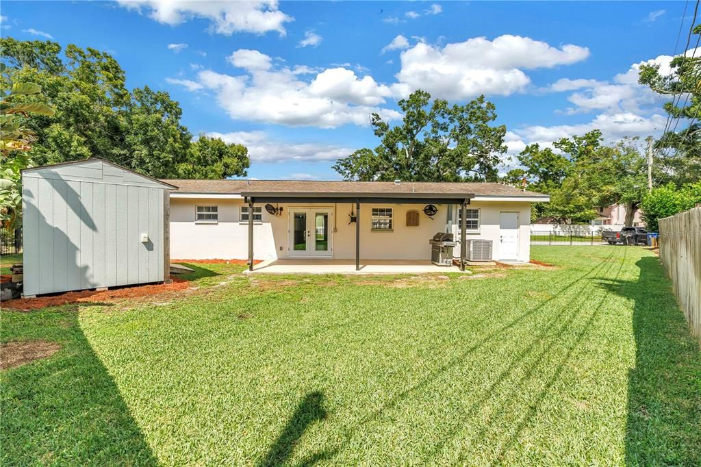 For Rent: $4,300 (3 beds, 2 baths, 1230 Square Feet)