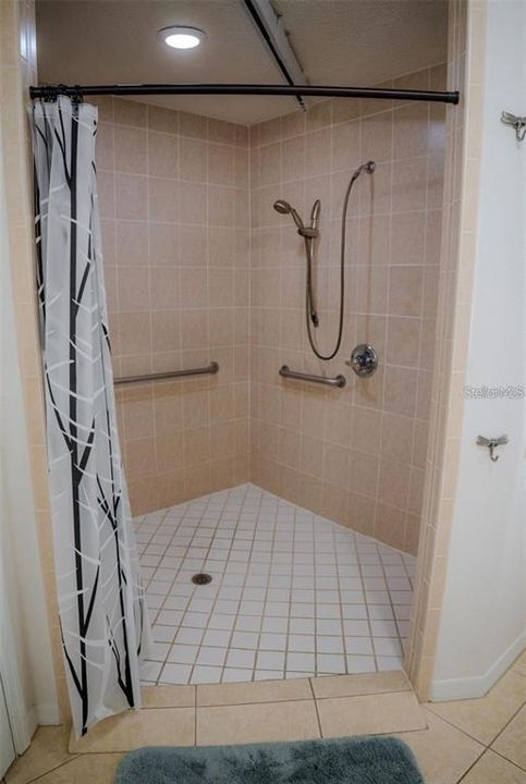 En Renta: $2,900 (4 camas, 4 baños, 2368 Pies cuadrados)