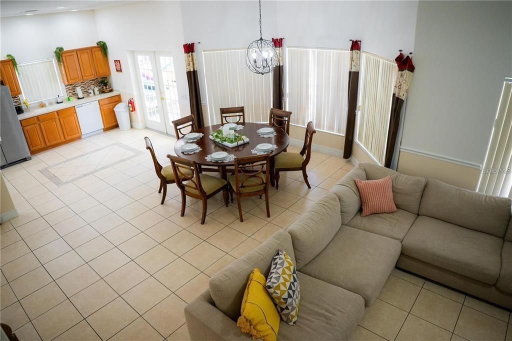 En Renta: $2,900 (4 camas, 4 baños, 2368 Pies cuadrados)