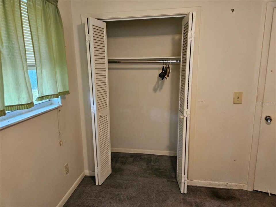 На продажу: $169,000 (3 спален, 2 ванн, 1648 Квадратных фут)