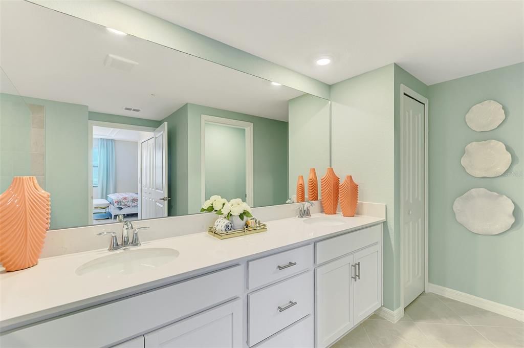 For Sale: $426,999 (3 beds, 2 baths, 1741 Square Feet)