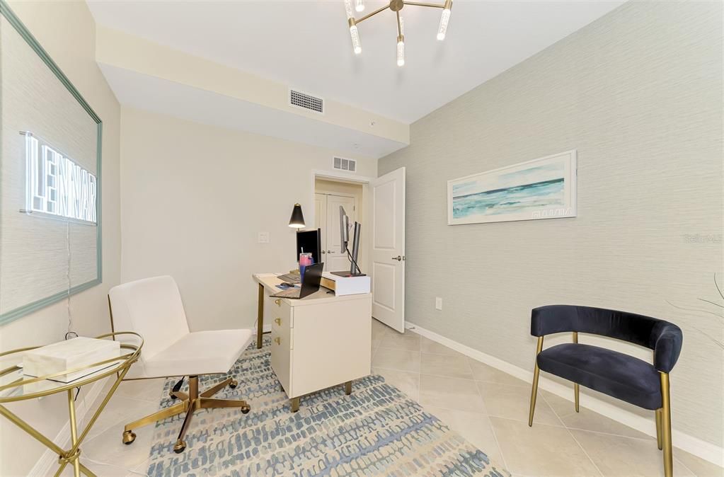 For Sale: $426,999 (3 beds, 2 baths, 1741 Square Feet)