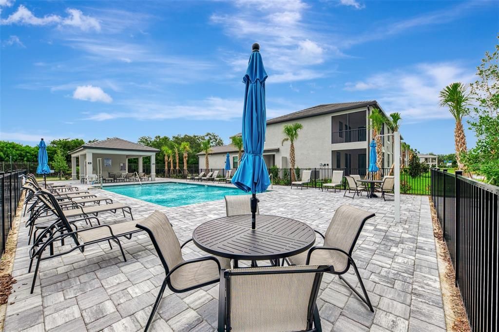 For Sale: $426,999 (3 beds, 2 baths, 1741 Square Feet)