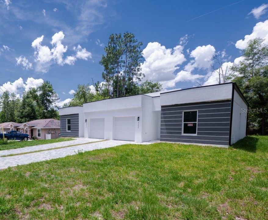 For Sale: $520,000 (9 beds, 0 baths, 2700 Square Feet)