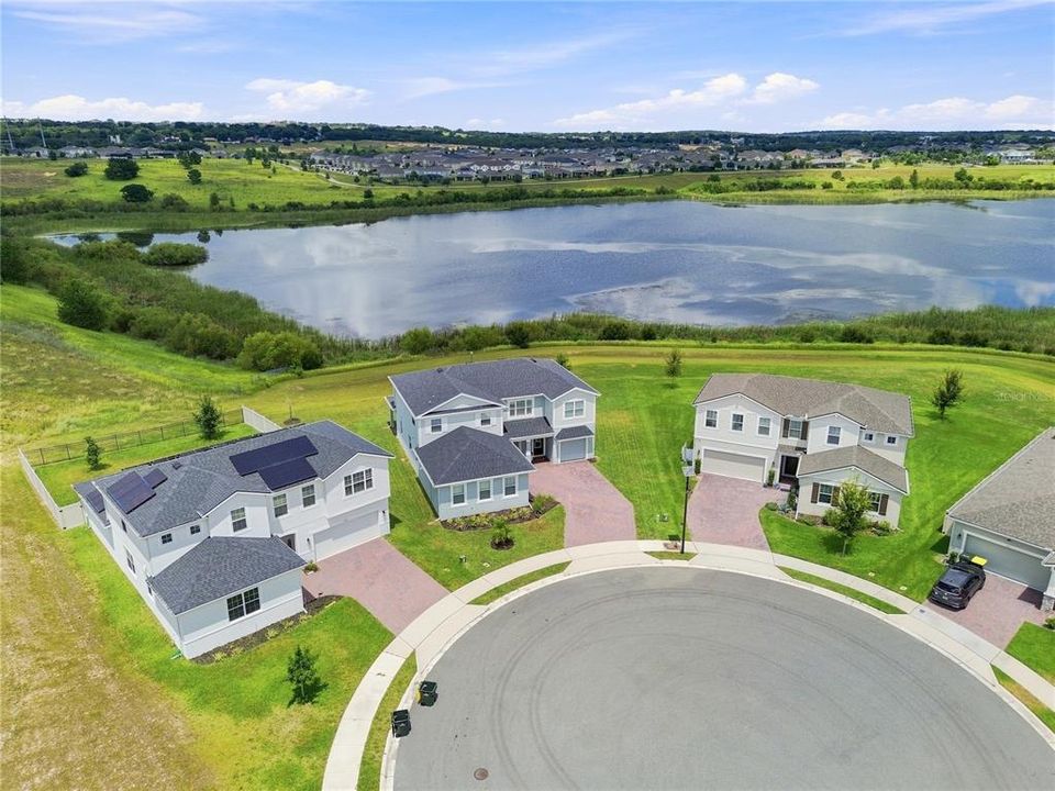 For Sale: $839,000 (4 beds, 2 baths, 2914 Square Feet)