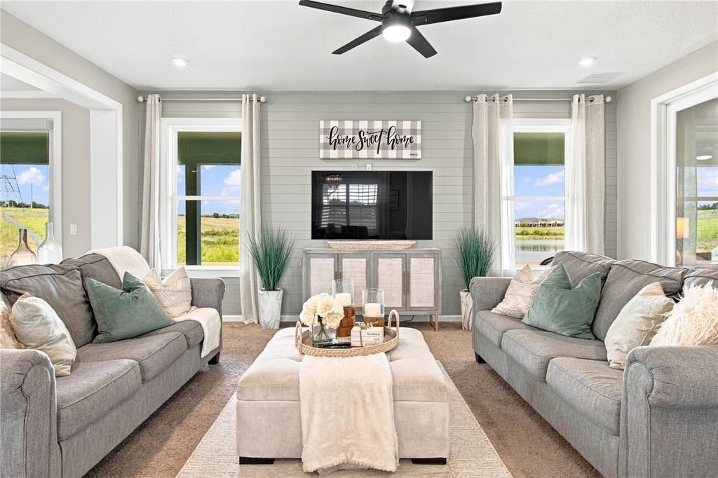 For Sale: $839,000 (4 beds, 2 baths, 2914 Square Feet)
