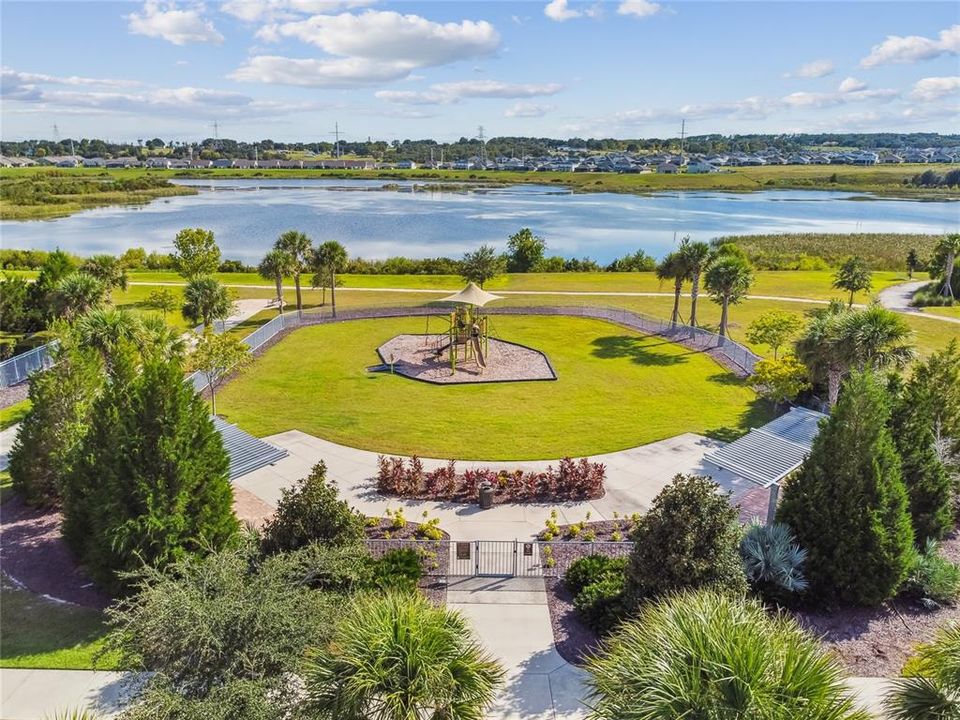 For Sale: $839,000 (4 beds, 2 baths, 2914 Square Feet)