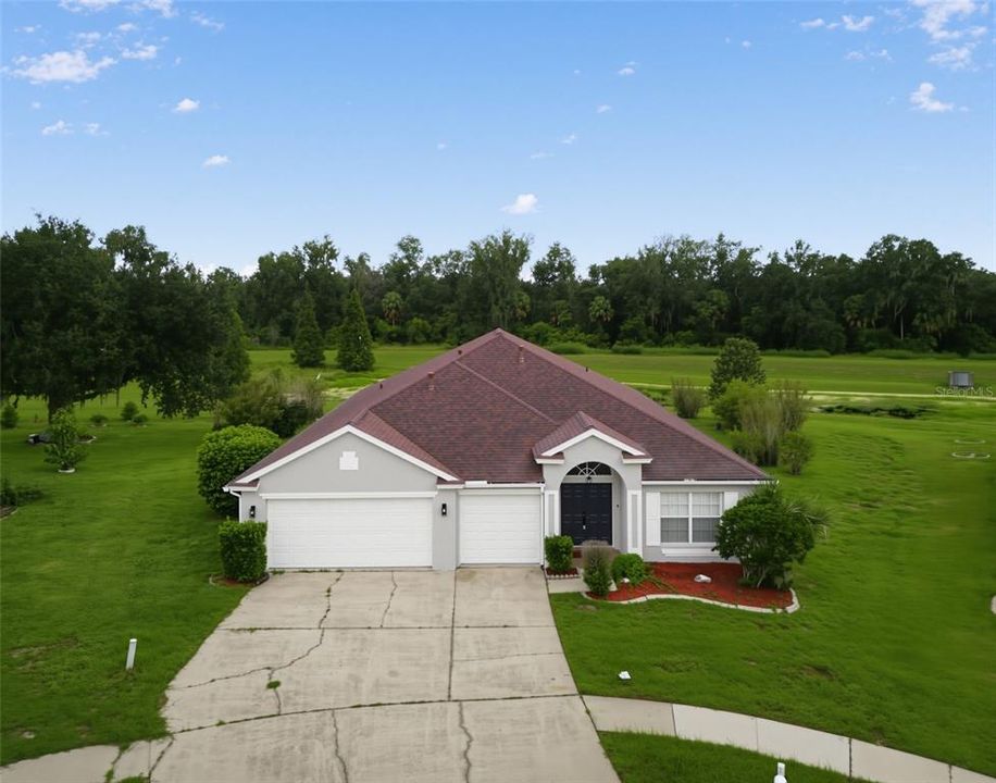 For Sale: $585,000 (4 beds, 3 baths, 2605 Square Feet)