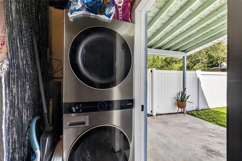 For Sale: $380,000 (3 beds, 2 baths, 1363 Square Feet)