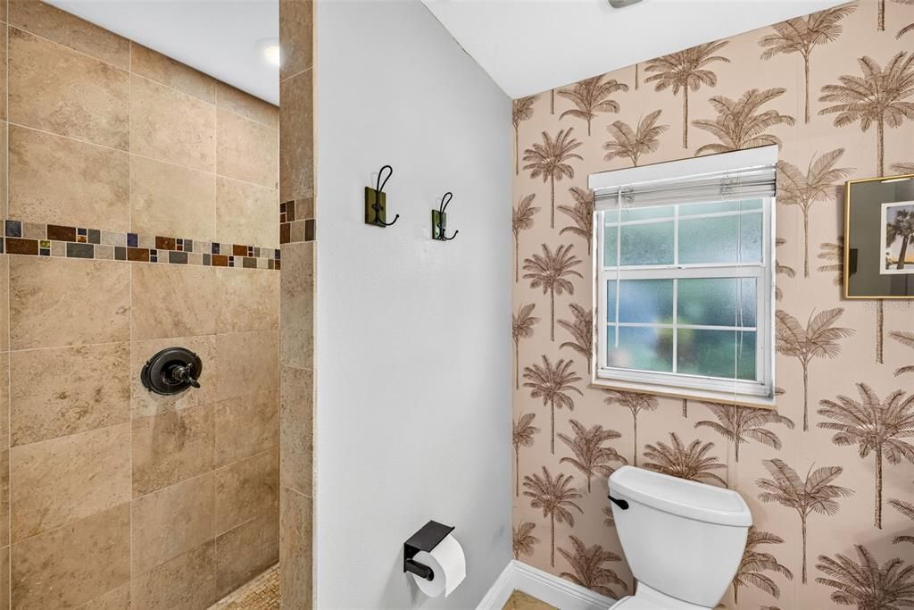 For Sale: $380,000 (3 beds, 2 baths, 1363 Square Feet)