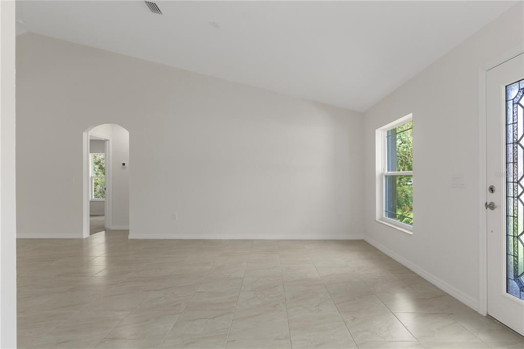 For Sale: $379,900 (4 beds, 2 baths, 2120 Square Feet)