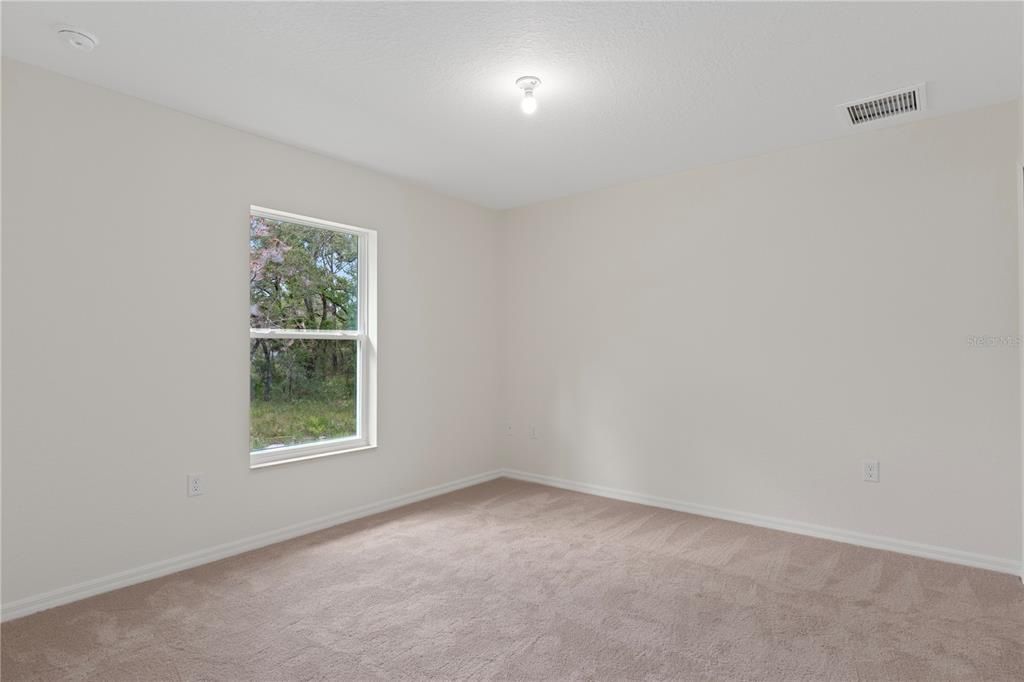 For Sale: $379,900 (4 beds, 2 baths, 2120 Square Feet)