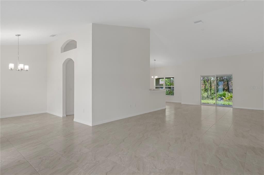 For Sale: $379,900 (4 beds, 2 baths, 2120 Square Feet)