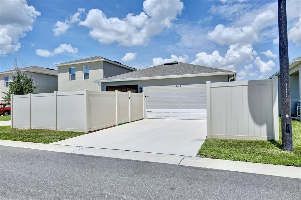 For Sale: $398,750 (3 beds, 2 baths, 1590 Square Feet)