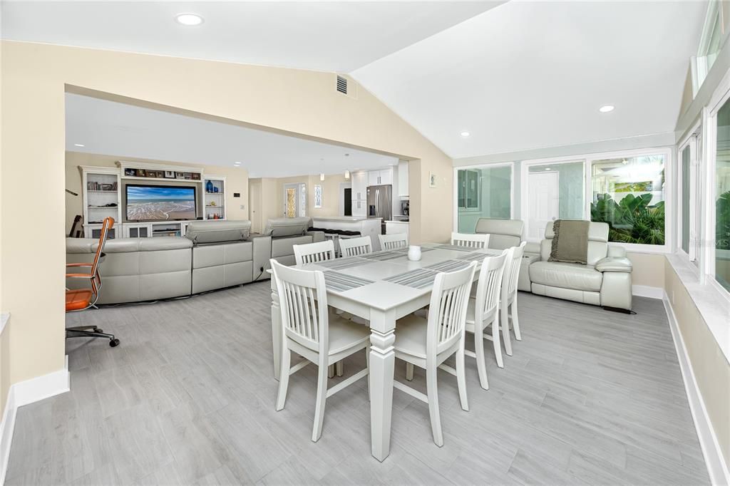 For Sale: $795,000 (3 beds, 2 baths, 1853 Square Feet)