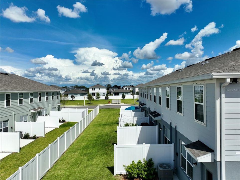В аренду: $2,500 (3 спален, 2 ванн, 1431 Квадратных фут)