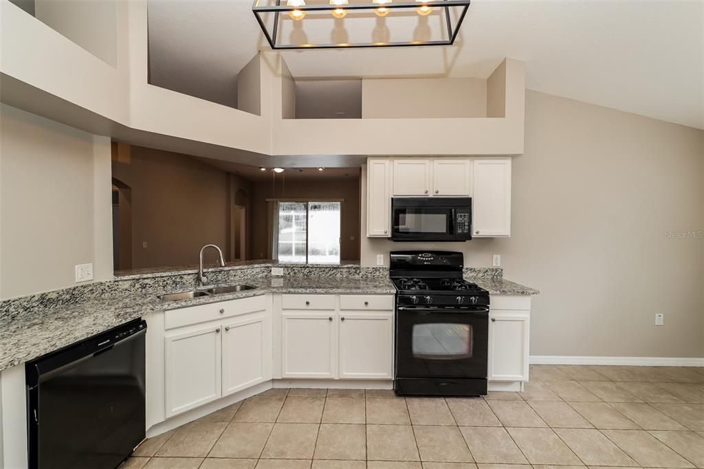 For Sale: $355,000 (3 beds, 2 baths, 2061 Square Feet)